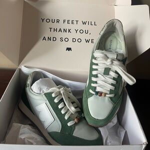 Birdies Roadrunner Retro look Tennis Shoe Sneakers Pistachio Green sz 6 NEW box